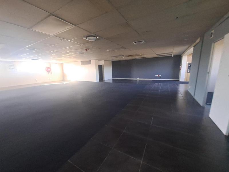 To Let Commercial Property for Rent in Tyger Valley Western Cape